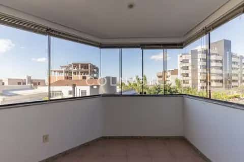 Apartamento · 4 dormitórios no Menino Deus — miniatura 13
