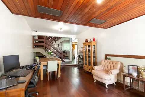 Casa · 3 dormitórios no Mont Serrat — miniatura 4