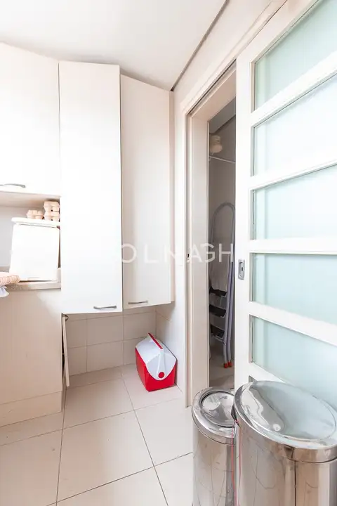 Apartamento · 3 dormitórios em Petrópolis — miniatura 13