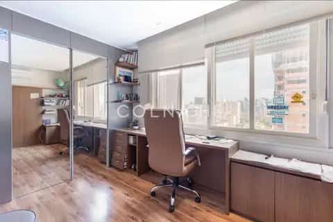 Apartamento · 3 dormitórios em Petrópolis — miniatura 15