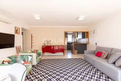 Apartamento · 2 dormitórios em Petrópolis — miniatura 4