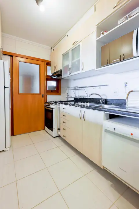 Apartamento · 3 dormitórios em Petrópolis — miniatura 10