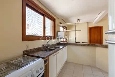 Apartamento · 3 dormitórios em Petrópolis — miniatura 9