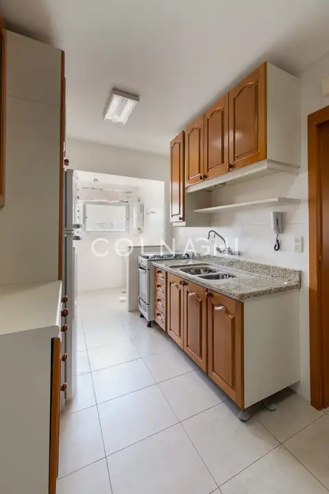 Apartamento · 3 dormitórios em Petrópolis — miniatura 14