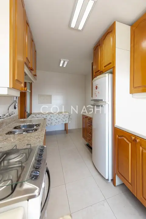 Apartamento · 3 dormitórios em Petrópolis — miniatura 15