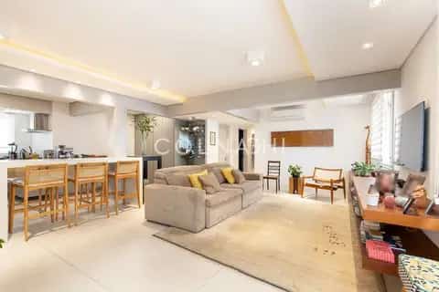 Apartamento · 2 dormitórios no Moinhos de Vento — miniatura 1