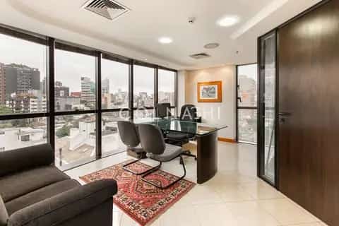 Conjunto Comercial na Bela Vista — miniatura 1
