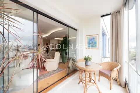 Apartamento · 3 dormitórios em Petrópolis — miniatura 12