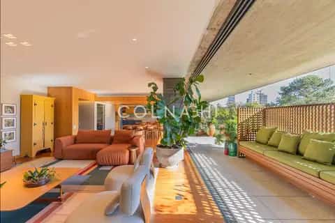 Apartamento · 3 dormitórios em Petrópolis — miniatura 3