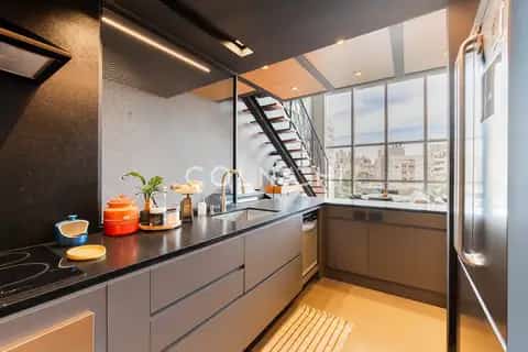 Apartamento Duplex · 1 dormitório em Petrópolis — miniatura 9