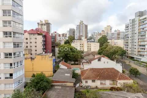 Apartamento · 2 dormitórios em Petrópolis — miniatura 16