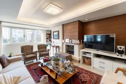 Apartamento · 3 dormitórios em Petrópolis — miniatura 3