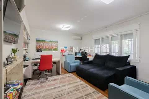 Casa · 3 dormitórios em Petrópolis — miniatura 2