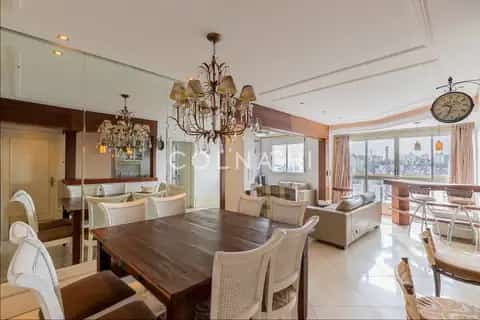 Apartamento · 3 dormitórios em Petrópolis — miniatura 1