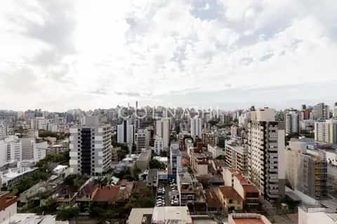 Apartamento · 3 dormitórios em Petrópolis — miniatura 9