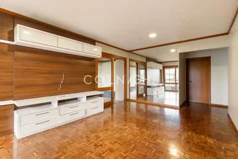 Apartamento · 3 dormitórios em Petrópolis — miniatura 2