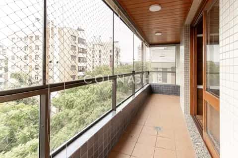 Apartamento · 3 dormitórios em Petrópolis — miniatura 8