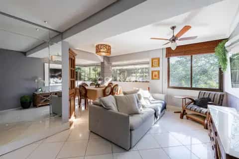 Apartamento Garden · 3 dormitórios em Petrópolis — miniatura 1
