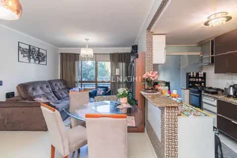 Apartamento · 2 dormitórios no Passo da Areia — miniatura 3
