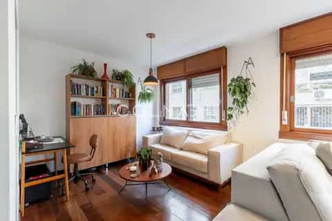 Apartamento · 3 dormitórios em Petrópolis — miniatura 7
