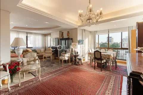 Apartamento · 3 dormitórios no Mont Serrat — miniatura 1