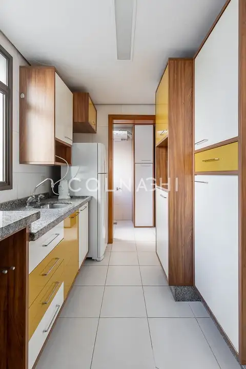 Apartamento · 3 dormitórios em Petrópolis — miniatura 6