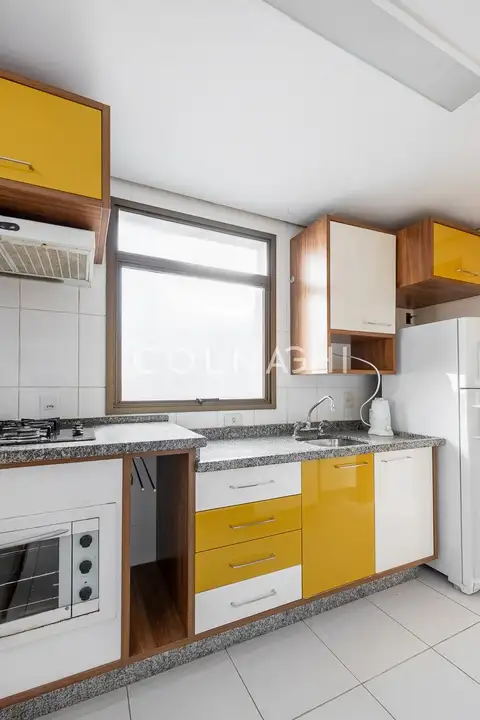 Apartamento · 3 dormitórios em Petrópolis — miniatura 7