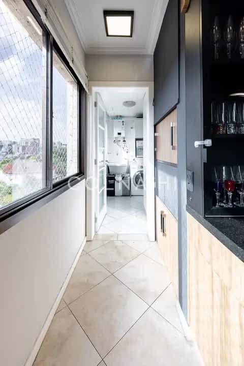Apartamento · 3 dormitórios em Petrópolis — miniatura 9