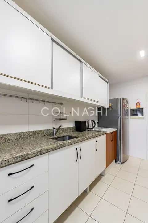 Apartamento · 3 dormitórios no Santa Cecília — miniatura 10