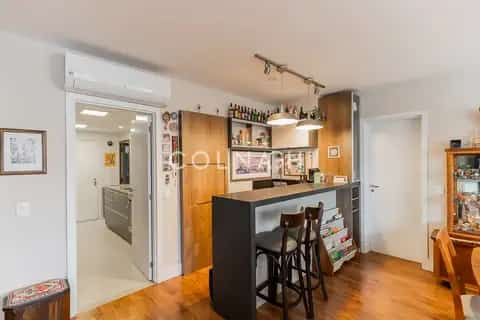 Apartamento · 3 dormitórios em Petrópolis — miniatura 11