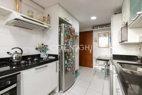Apartamento · 3 dormitórios em Petrópolis — miniatura 12
