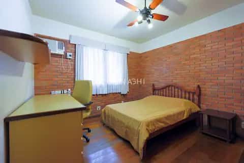 Casa · 3 dormitórios na Auxiliadora — miniatura 4