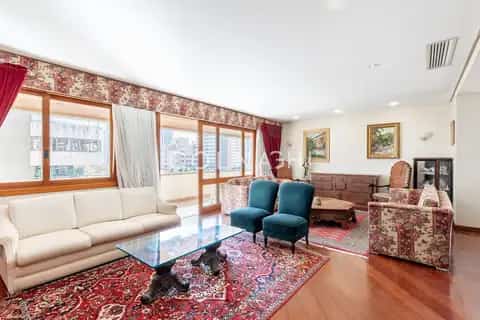 Apartamento · 3 dormitórios na Auxiliadora — miniatura 1