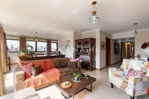 Apartamento · 3 dormitórios em Petrópolis — miniatura 4