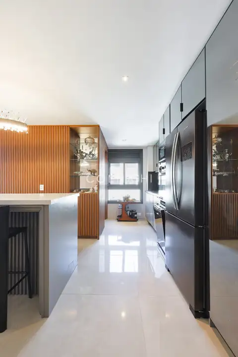 Apartamento · 3 dormitórios em Petrópolis — miniatura 14