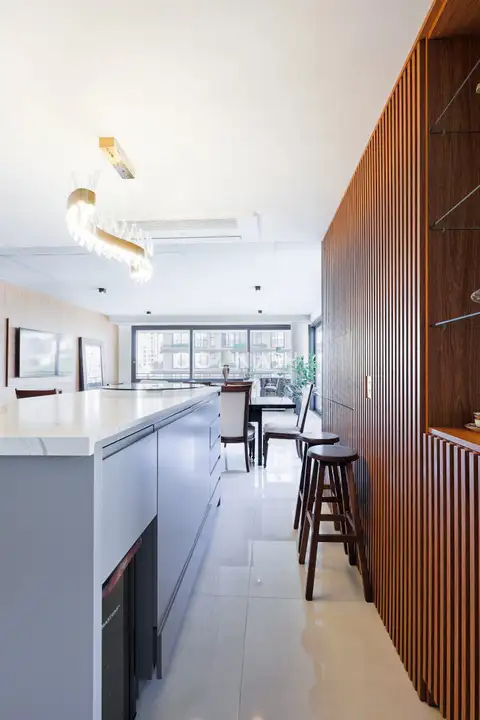 Apartamento · 3 dormitórios em Petrópolis — miniatura 8