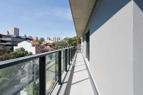 Apartamento · 3 dormitórios em Petrópolis — miniatura 9