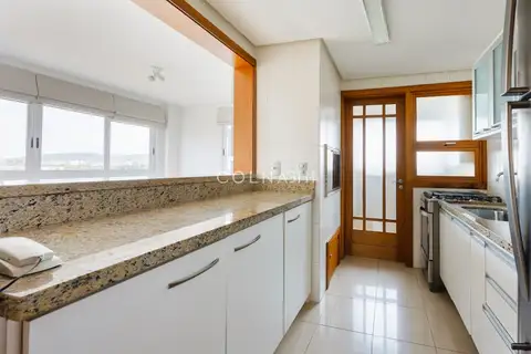 Apartamento · 2 dormitórios em Petrópolis — miniatura 7