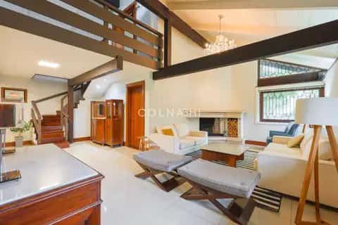 Casa em Condomínio · 5 dormitórios em Petrópolis — miniatura 4