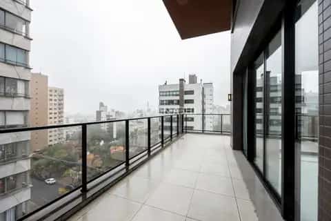 Apartamento · 3 dormitórios em Petrópolis — miniatura 16