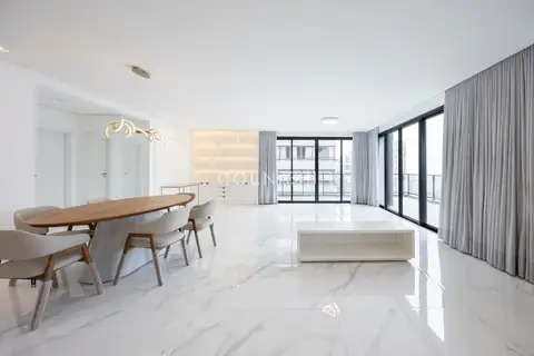 Apartamento · 3 dormitórios em Petrópolis — miniatura 11