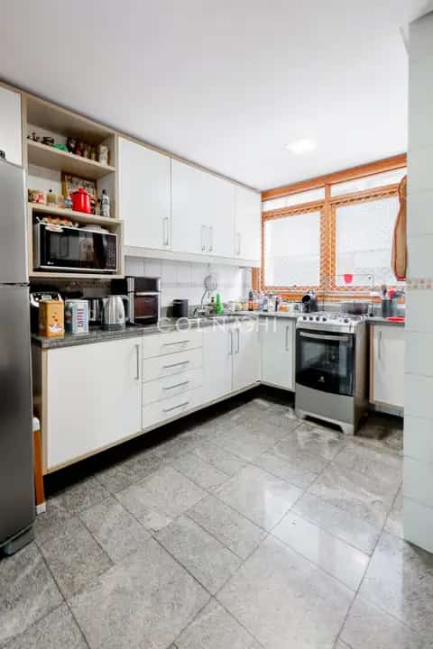 Apartamento · 3 dormitórios em Petrópolis — miniatura 13