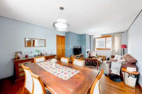 Apartamento · 3 dormitórios em Petrópolis — miniatura 7