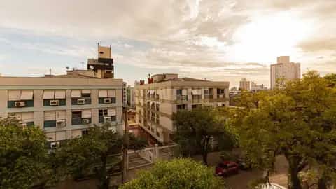 Apartamento · 3 dormitórios em Petrópolis — miniatura 13