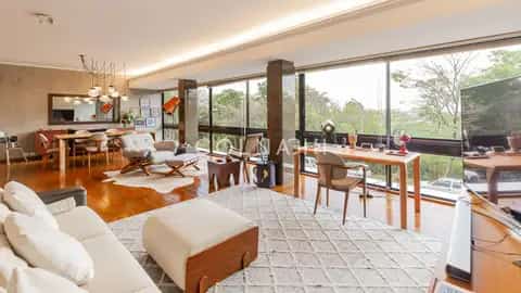 Apartamento · 3 dormitórios no Moinhos de Vento — miniatura 1