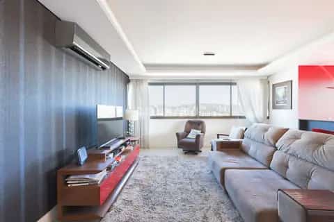 Apartamento · 3 dormitórios em Petrópolis — miniatura 2