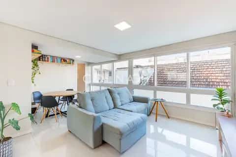 Apartamento · 2 dormitórios no Bom Fim — miniatura 1