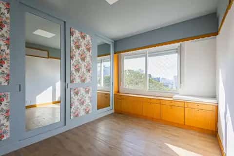Apartamento · 3 dormitórios no Moinhos de Vento — miniatura 3