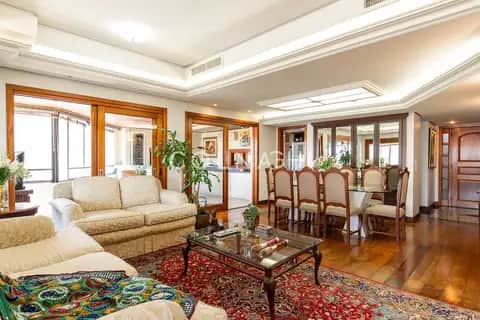 Apartamento em Moinhos de Vento