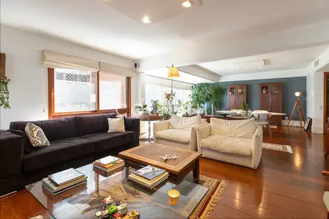 Apartamento em Mont Serrat
